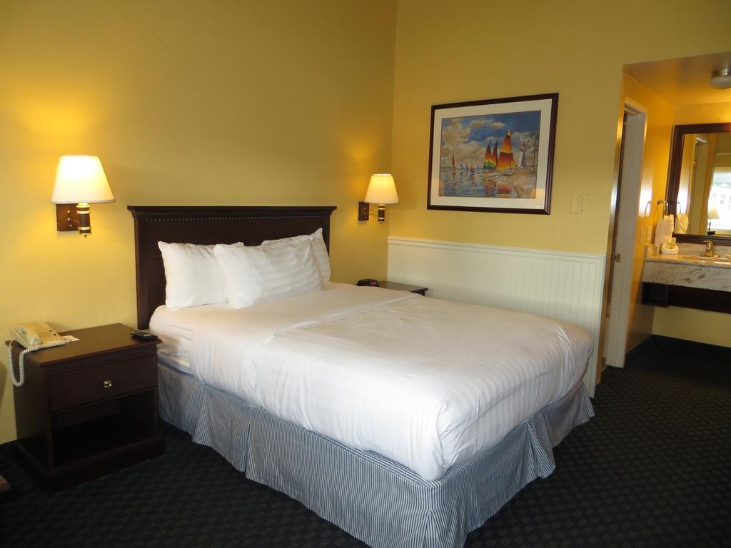Monterey Bay Lodge Εξωτερικό φωτογραφία